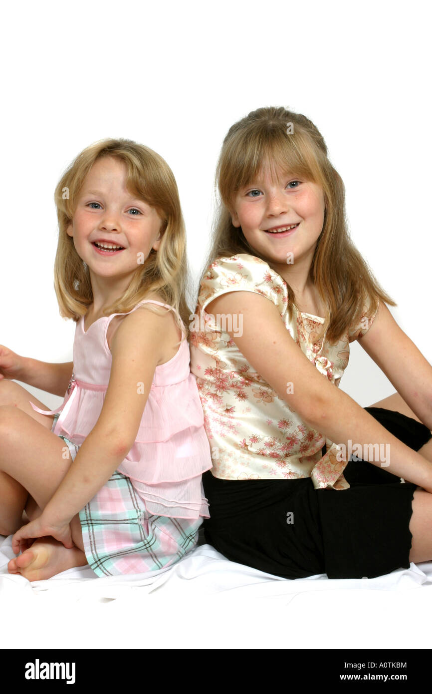 Junge freche mädchen Ausgeschnittene Stockfotos und -bilder - Alamy
