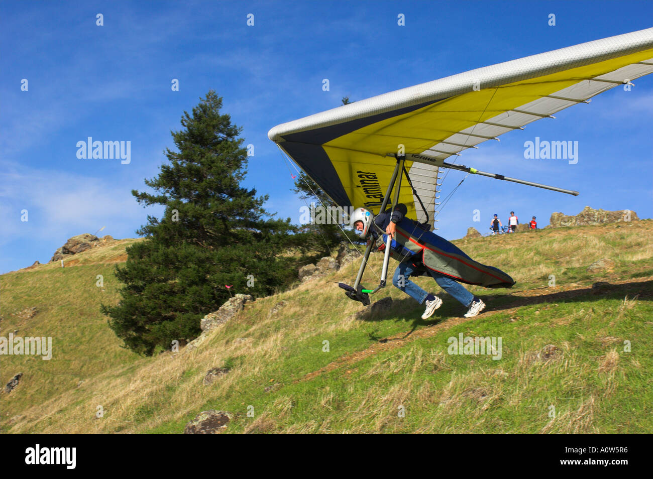 Drachenfliegen para-Segler gleiten Obwohl die Luft über den Hügeln von Marin County Stockfoto