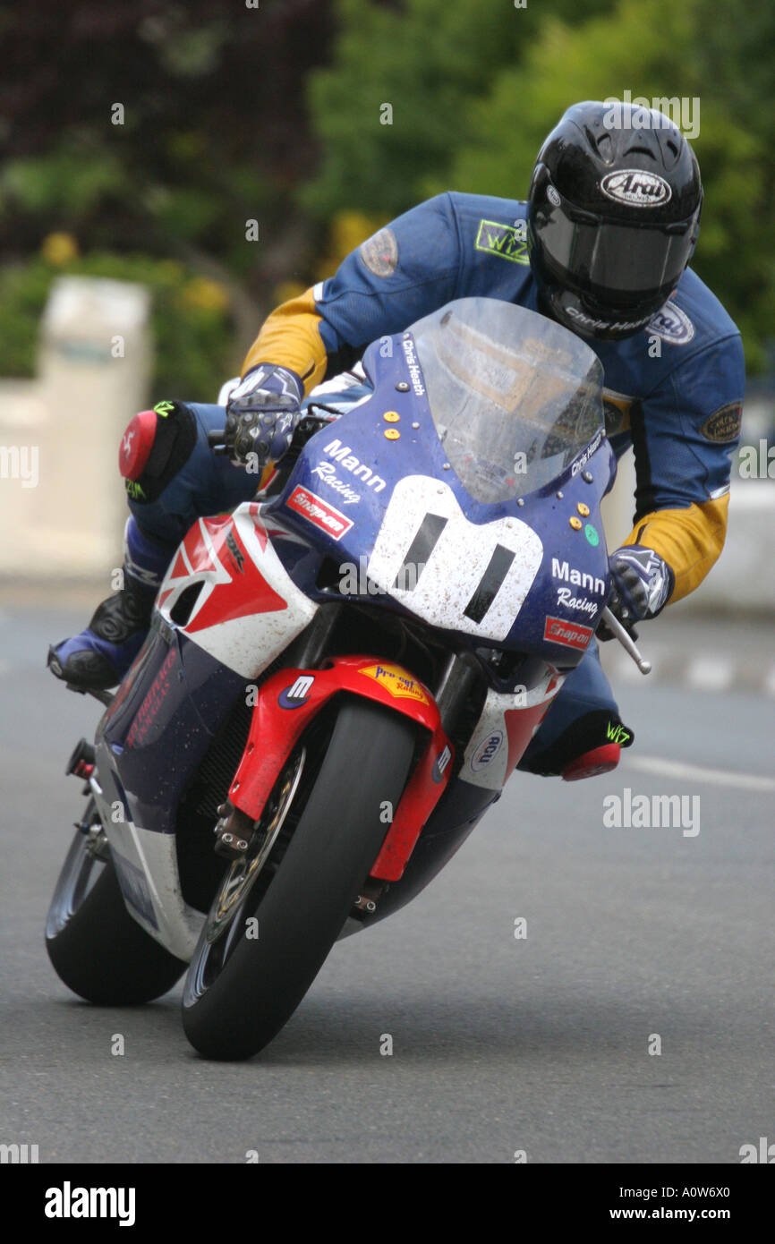 Chris Heath TT Superbike, Sonntag, 5. Juni 2005. Am Mai Hill, Ramsey nähert sich White Gates. Stockfoto