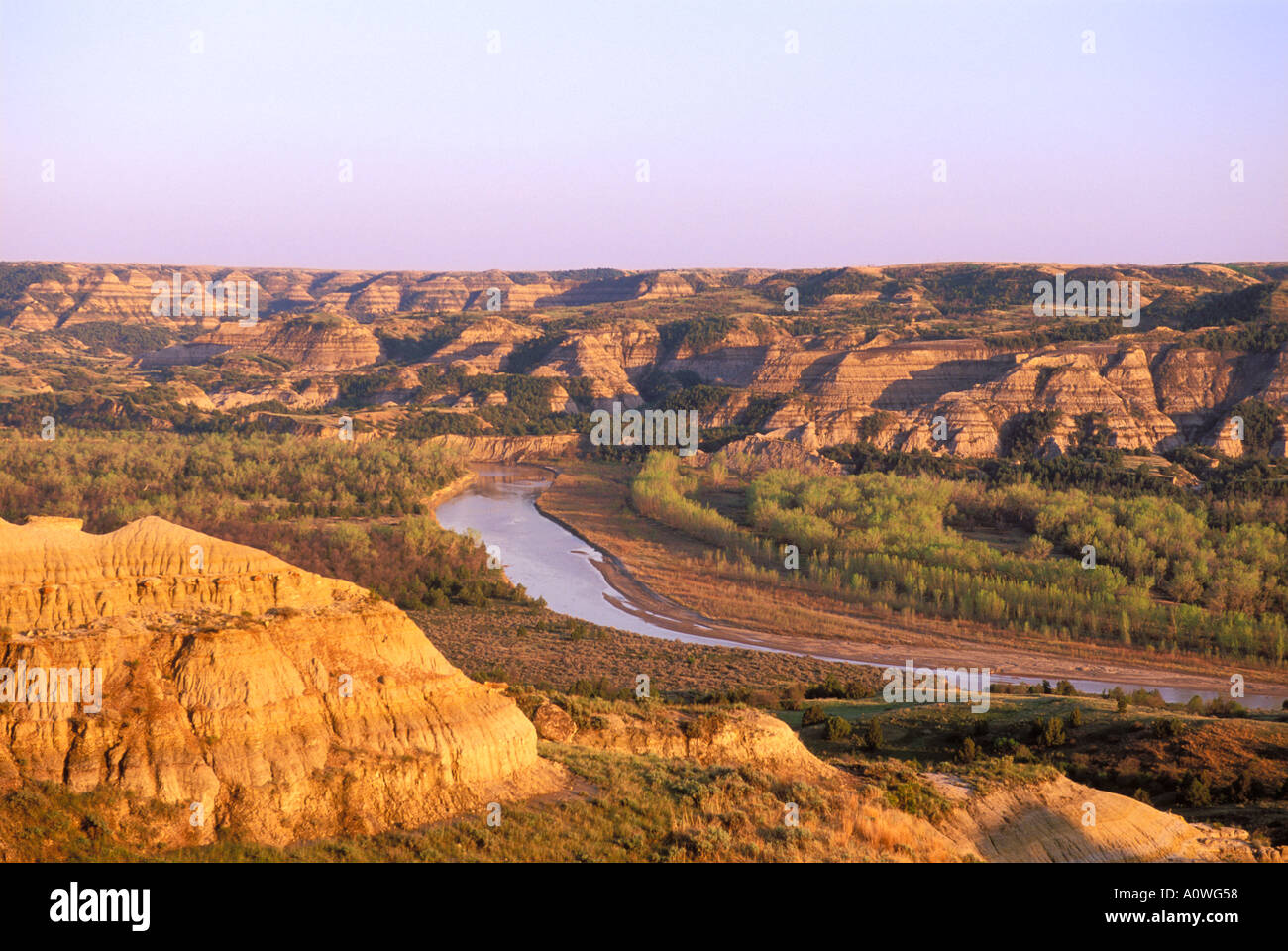 Little Missouri River und in der North Unit von Theodore Roosevelt Nationalpark North Dakota badlands Stockfoto