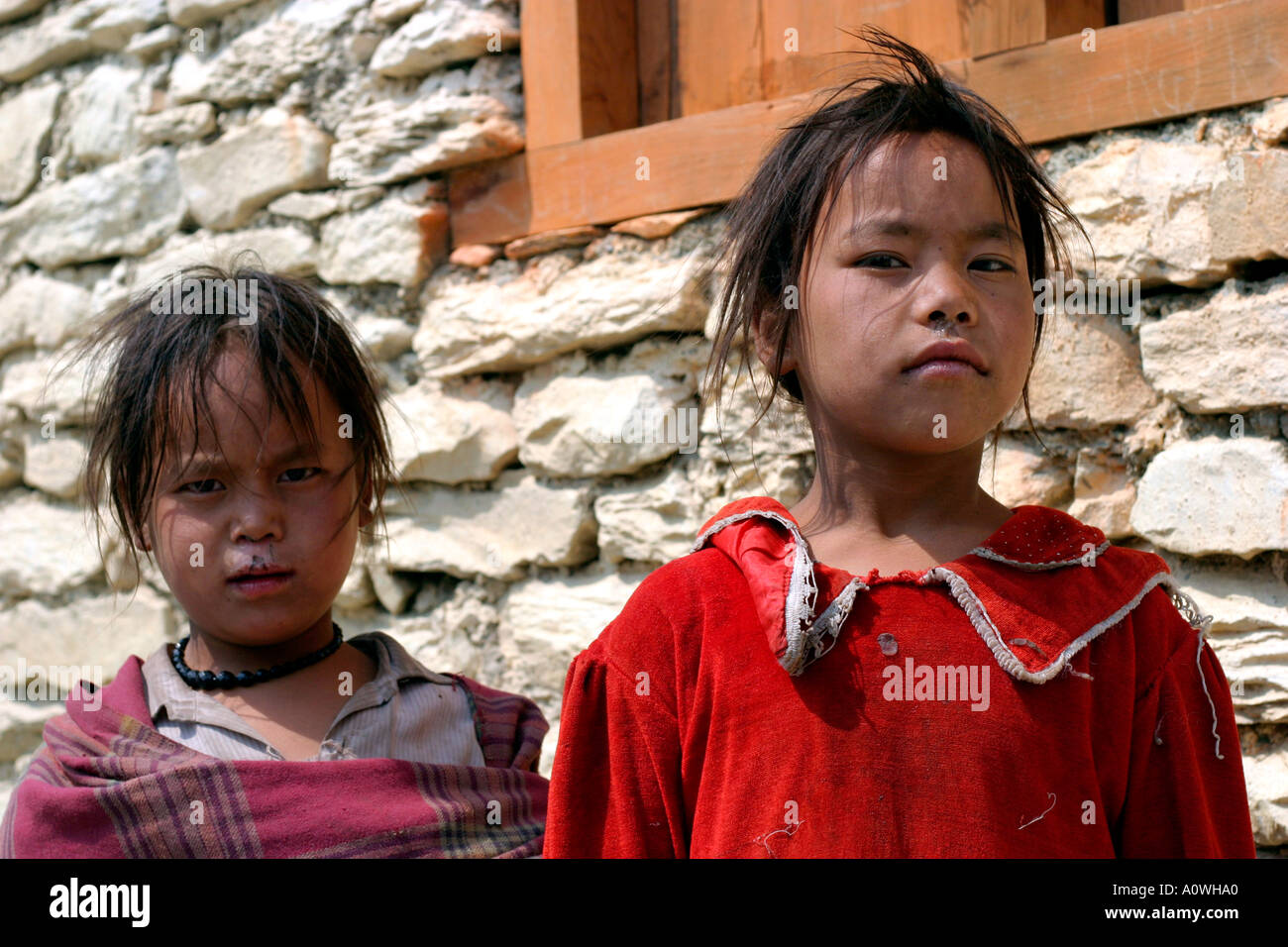 zwei Mädchen auf dem Jomsom trek Stockfoto