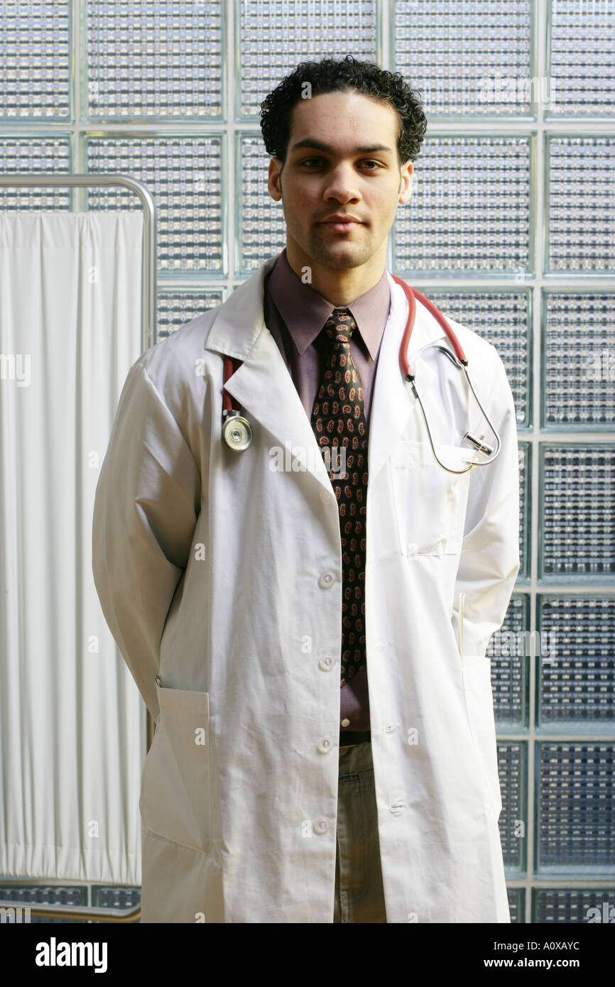 Männlichen Arzt Porträt. Stockfoto