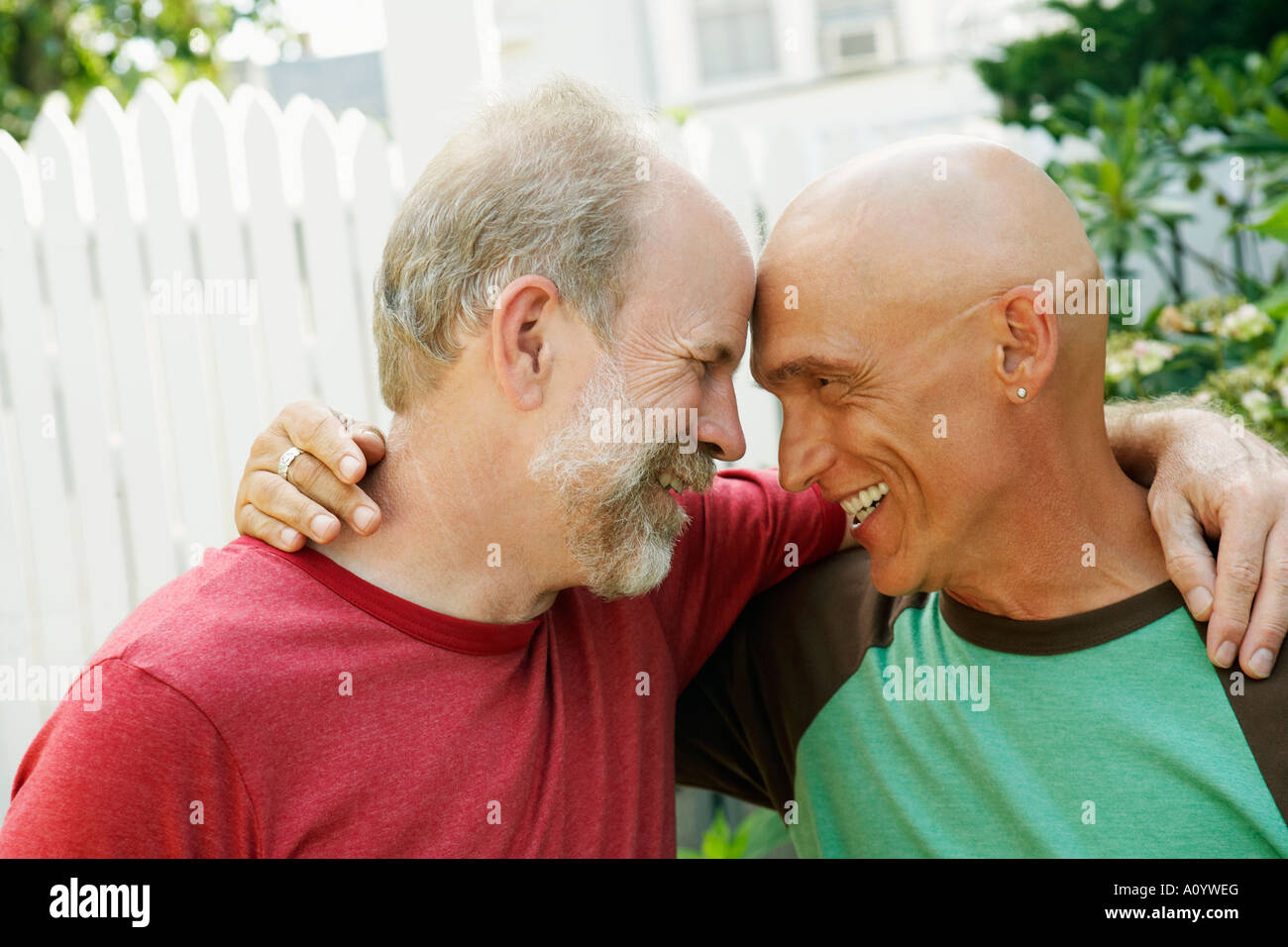 Schwule männer mittleren alters Fotos und Bildmaterial in hoher