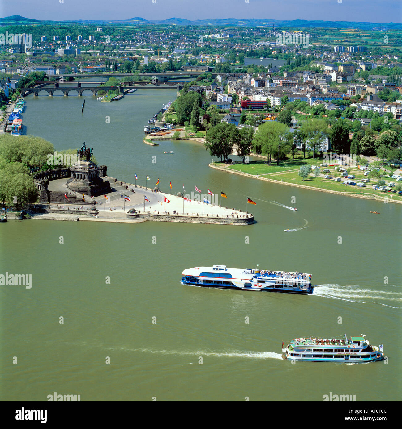 Der deutsche Ecke Kreuzung der Flüsse Mosel und Rhein Das Deutsche Eck Koblenz Deutschland Stockfoto