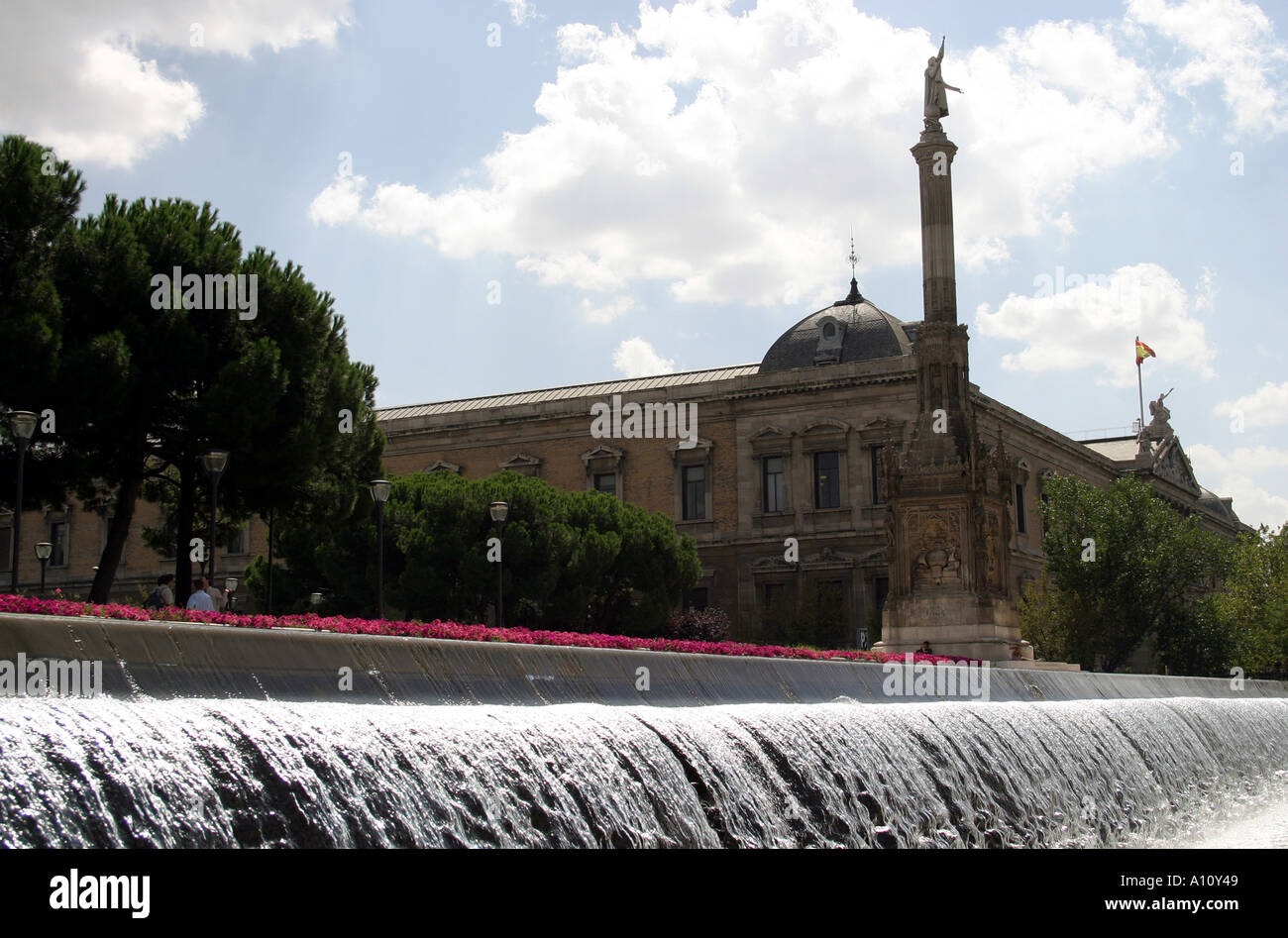 Spanien-Madrid-Brunnen und Denkmal für Christopher Columbus am Plaza de Colon Stockfoto
