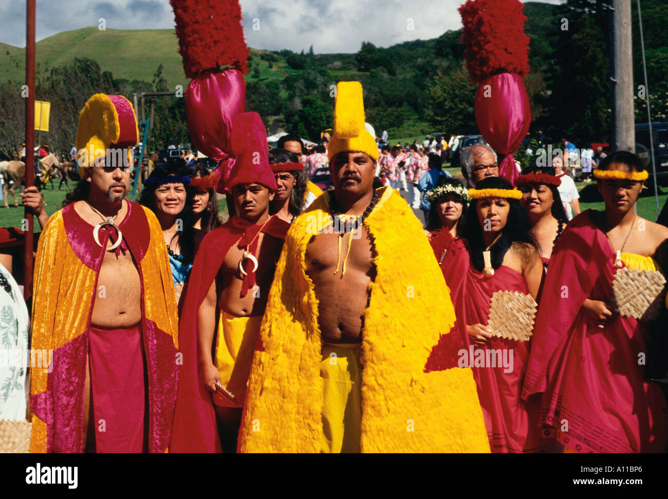 Hawaiianer Hawaiianische Menschen Männer und Frauen an Paniolo Parade während Aloha Festival in Waimea auf Hawaii Insel, Hawaii, United States Stockfoto