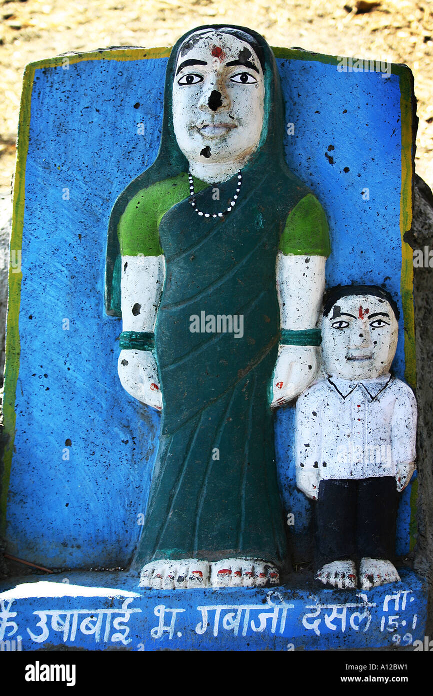 RSC75049 Gesicht des Dorfes Hindu-Göttin in der Nähe von Malegaon Maharashtra, Indien Stockfoto
