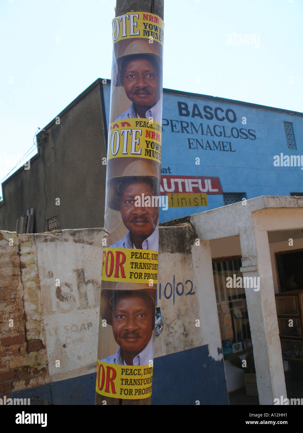 Präsidentschaftswahl Wahlplakate für Amtsinhaber Yoweri Kaguta Museveni, Kampala, Uganda Stockfoto