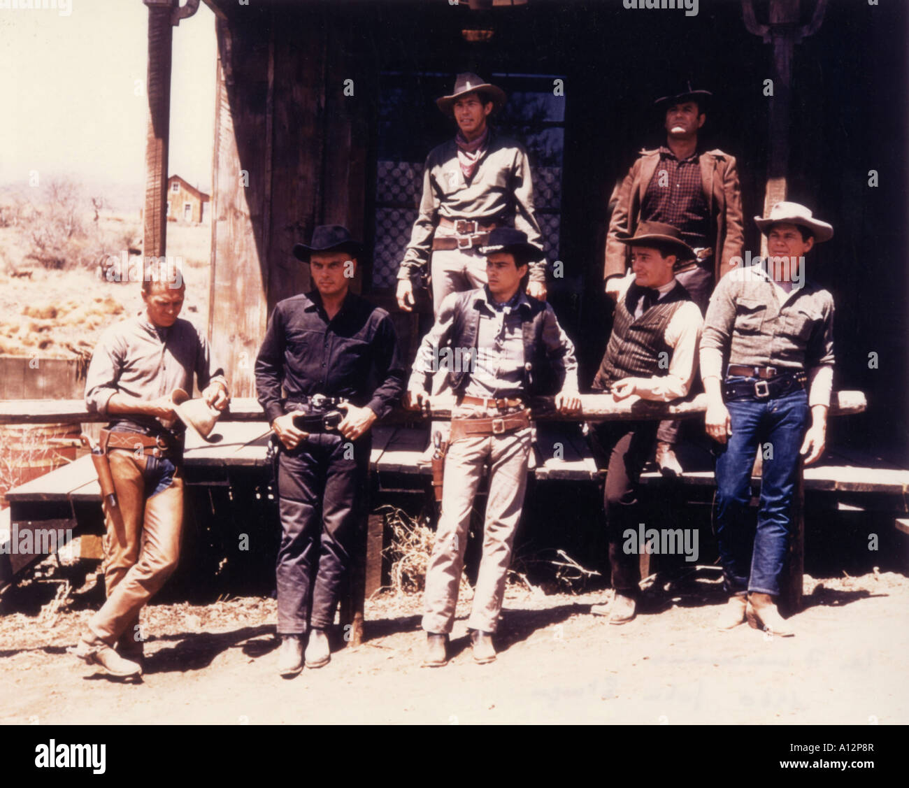 Die herrlichen sieben Jahr 1960 Direktor John Sturges Yul Brynner James Coburn Robert Vaughn Steve McQueen Horst Hagemann Charle Stockfoto