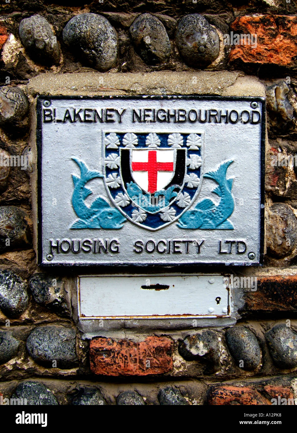 Wohnungsbau Gesellschaft Plaque Blakeney Norfolk Stockfoto