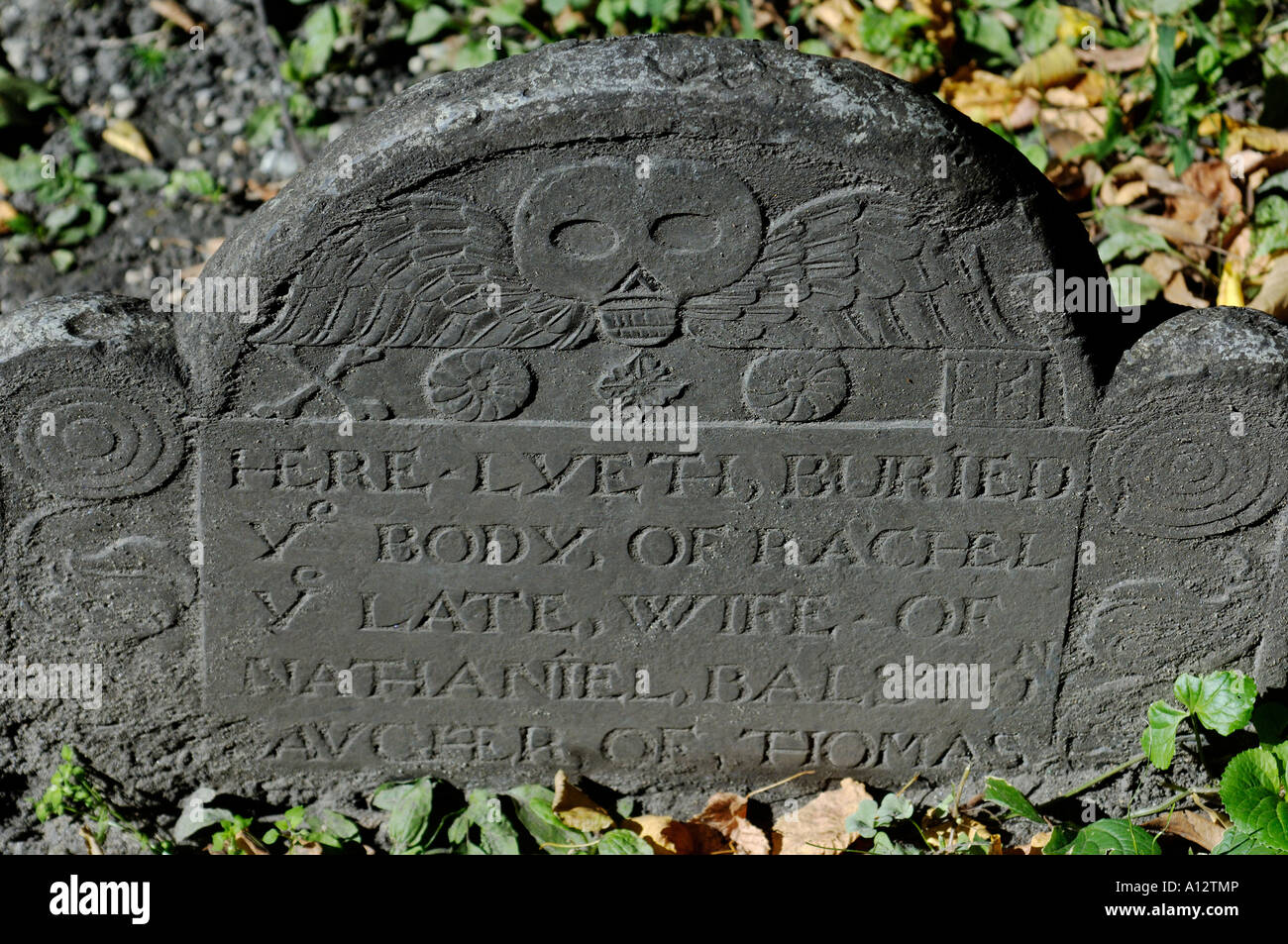 Todesfälle Kopf auf einem Grabstein in Könige Kapelle begraben Boden Boston Massachusetts. Digitale Fotografie Stockfoto