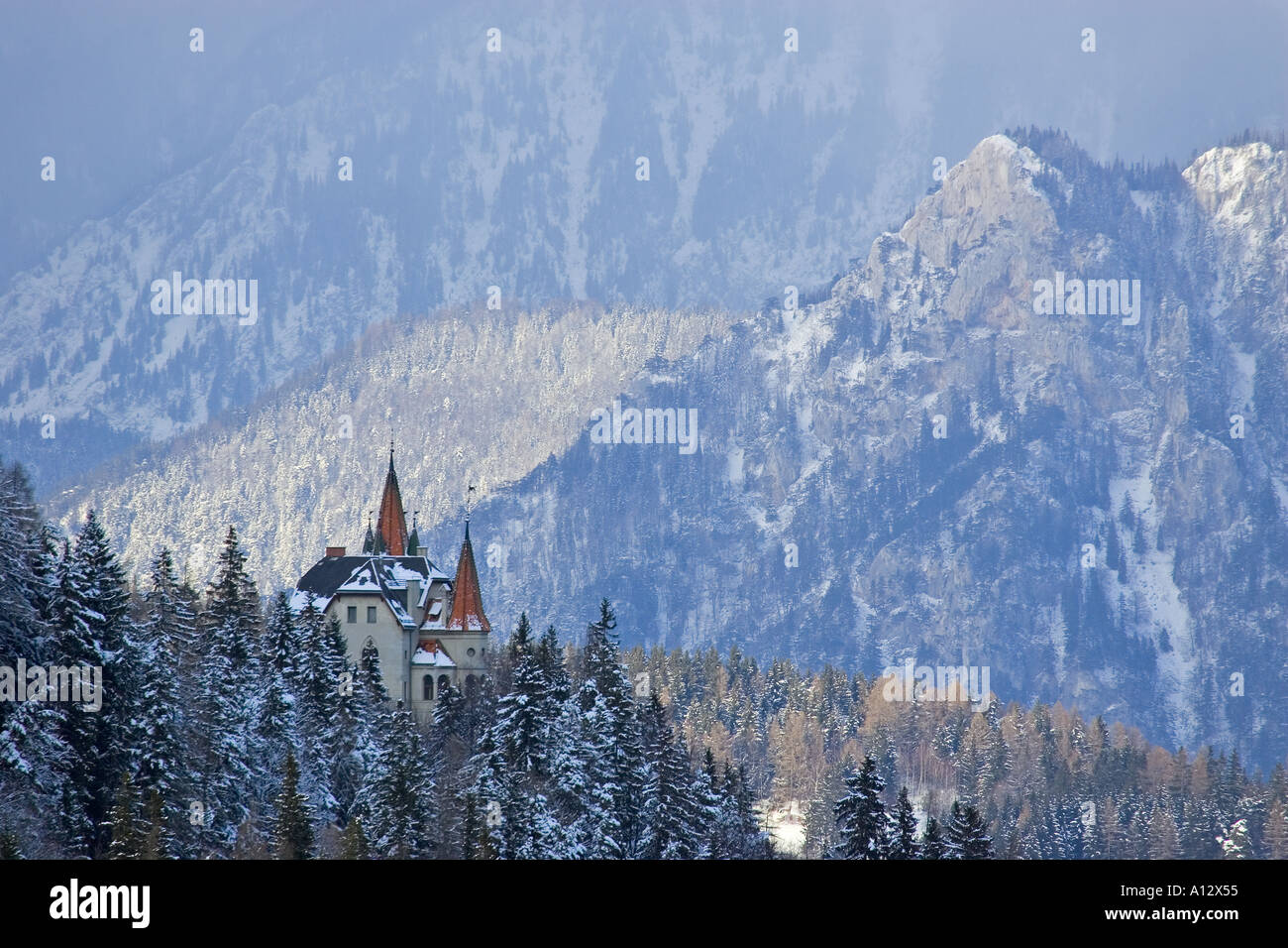 Blick auf Villa silbererschloessl ersten Lauf Damen Nachtslalom am Semmering 12 29 2004 in Niederösterreich Stockfoto