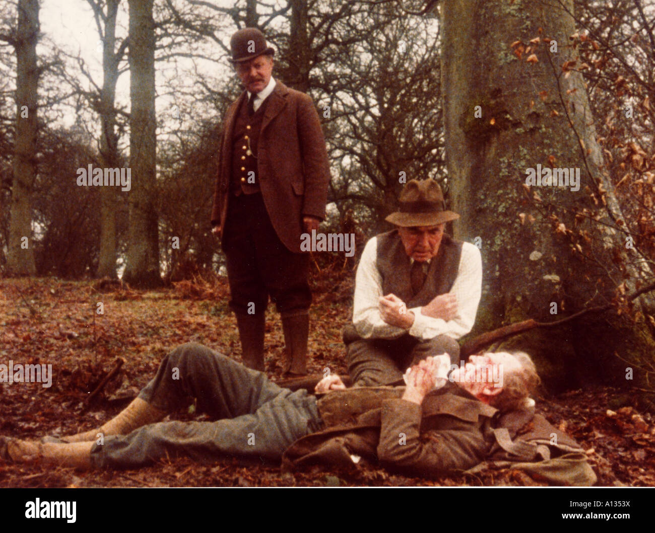 Die Dreharbeiten 1984 Alan Bridges James Mason Gordon Jackson party Stockfoto