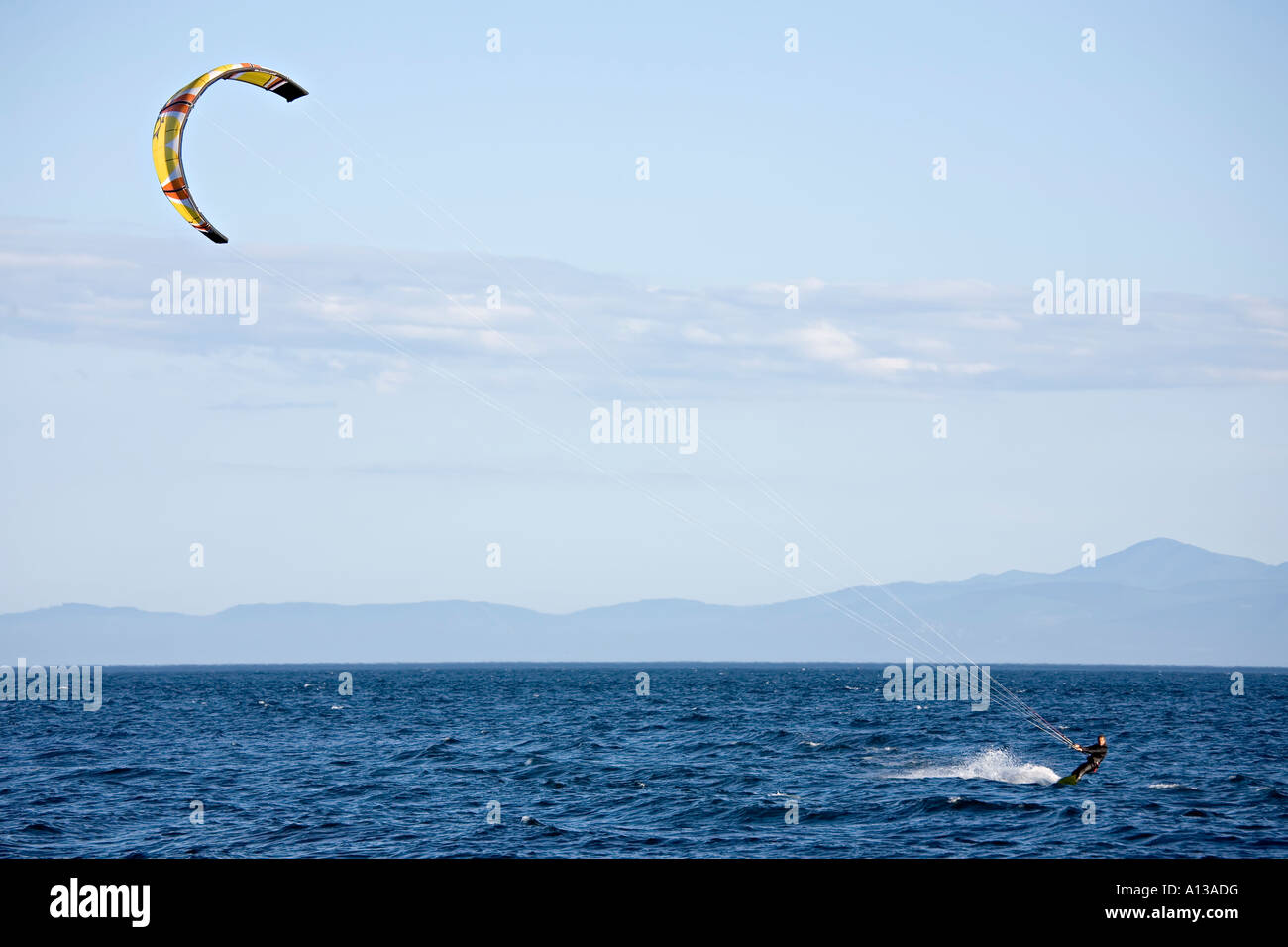 Kite-Surfen in der Nähe von Victoria Canada Stockfoto
