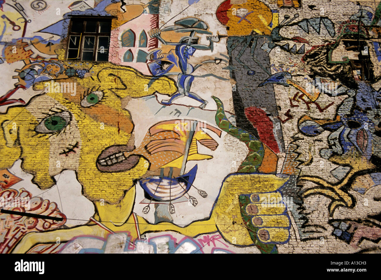 Graffiti an der Wand Tacheles, das Gemeindezentrum in Berlin Stockfoto