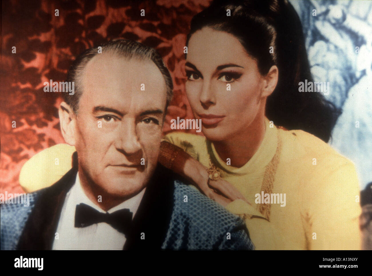 Ein Schuss im Dunkeln Jahr 1964 Regisseur Blake Edwards George Sanders Tracy Reed basierend auf Harry Kurnitz und Marcel Achard s Geschichte Stockfoto