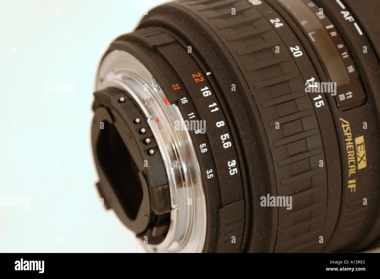 Sigma Ziel 15 30 mm für Nikon Stockfoto