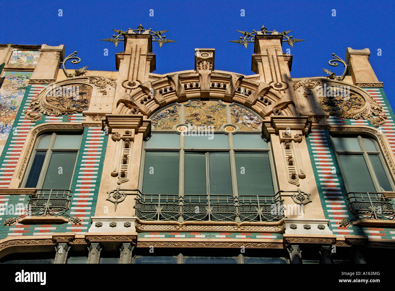 "Gebäude in der ^ modernistischen Stil,"Anfang des 20. Jahrhunderts", ^ Palma, ^ Mallorca". Stockfoto