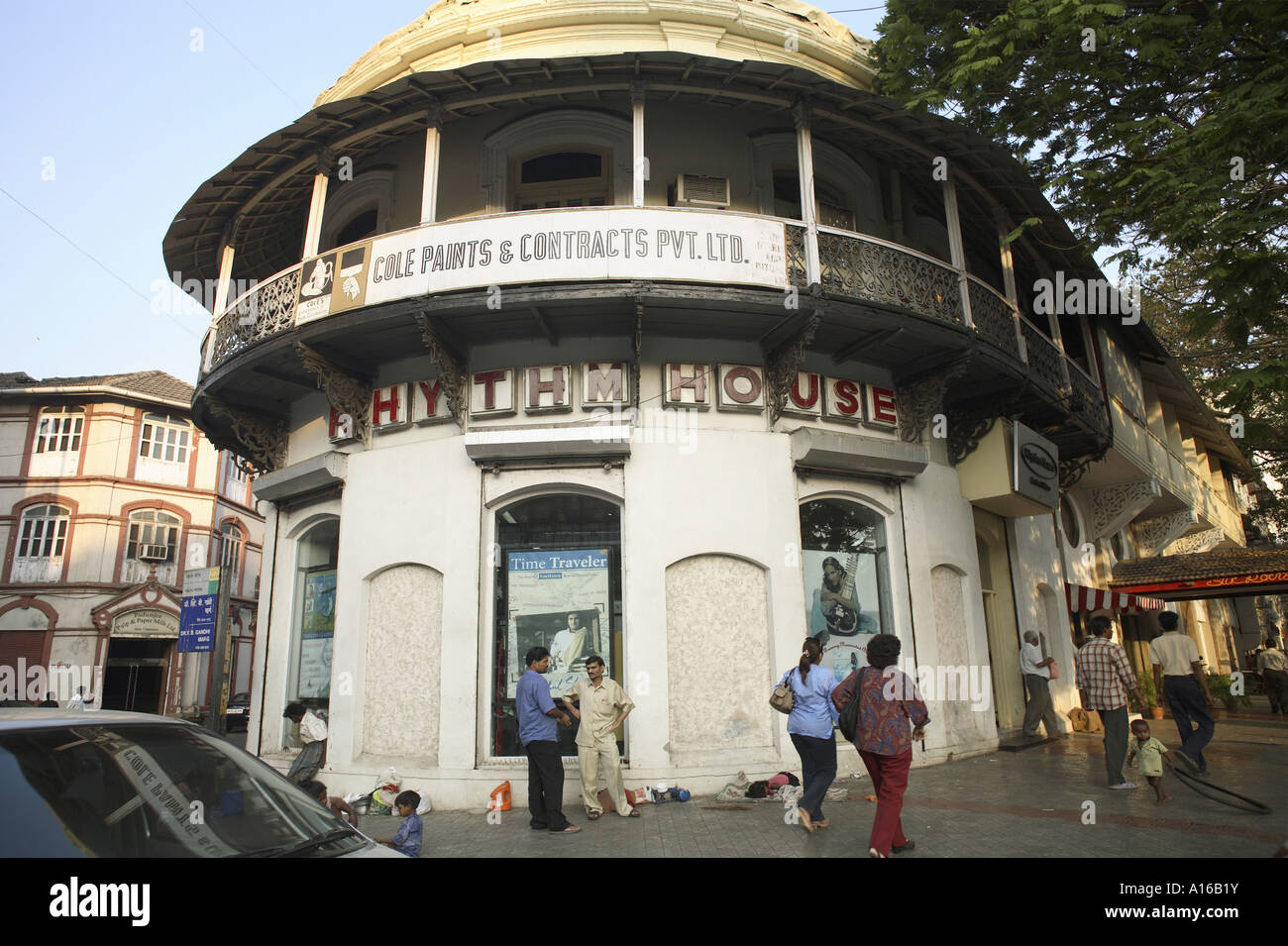 Rsc101979 Rhythmus Haus Alte Und Historische Musikshop Kala Ghoda
