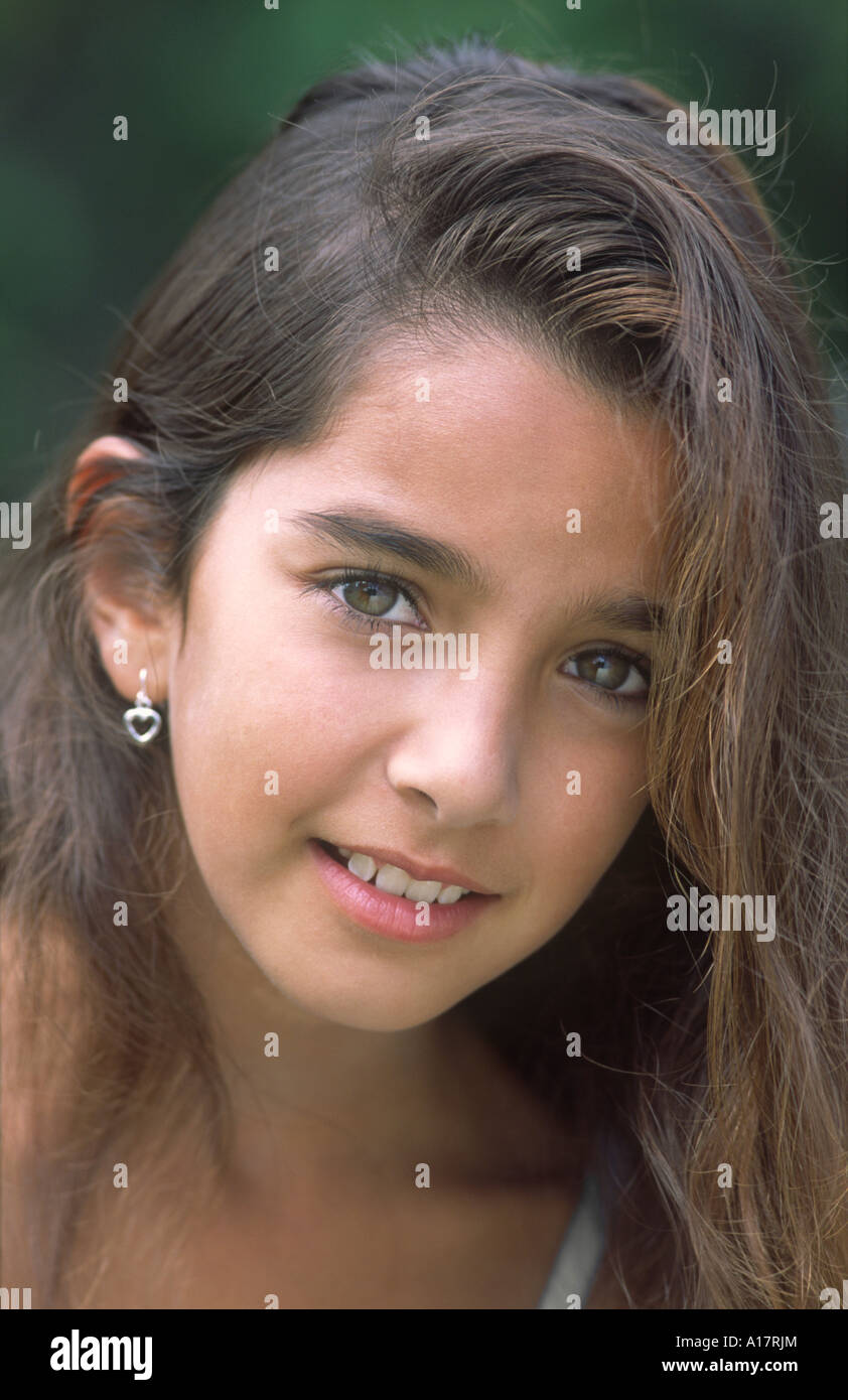 Porträt von Mischlinge Teenagerin UK Norfolk Stockfoto