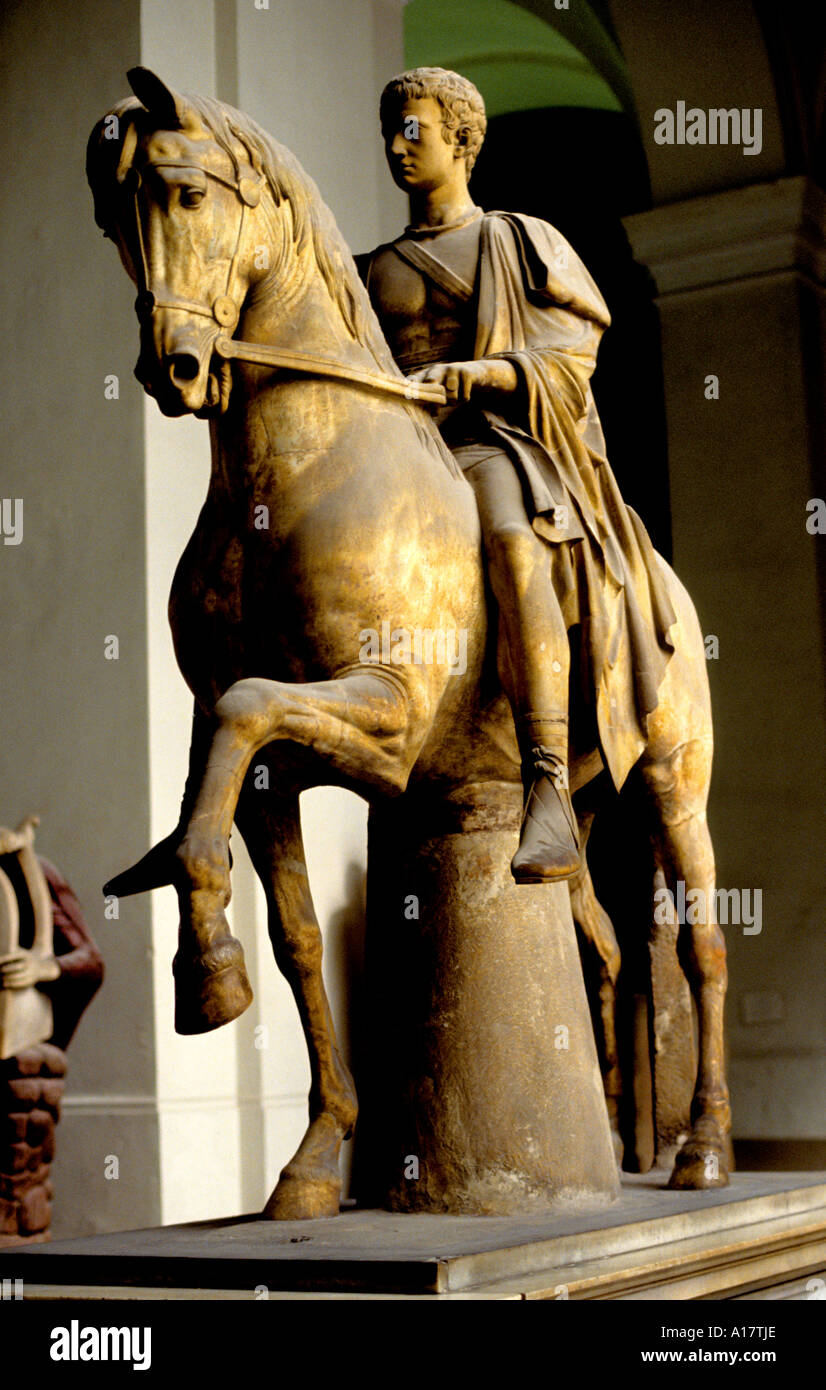 Mann auf einem Pferd Neapel Archäologisches Museum Italien Italienisch Stockfoto