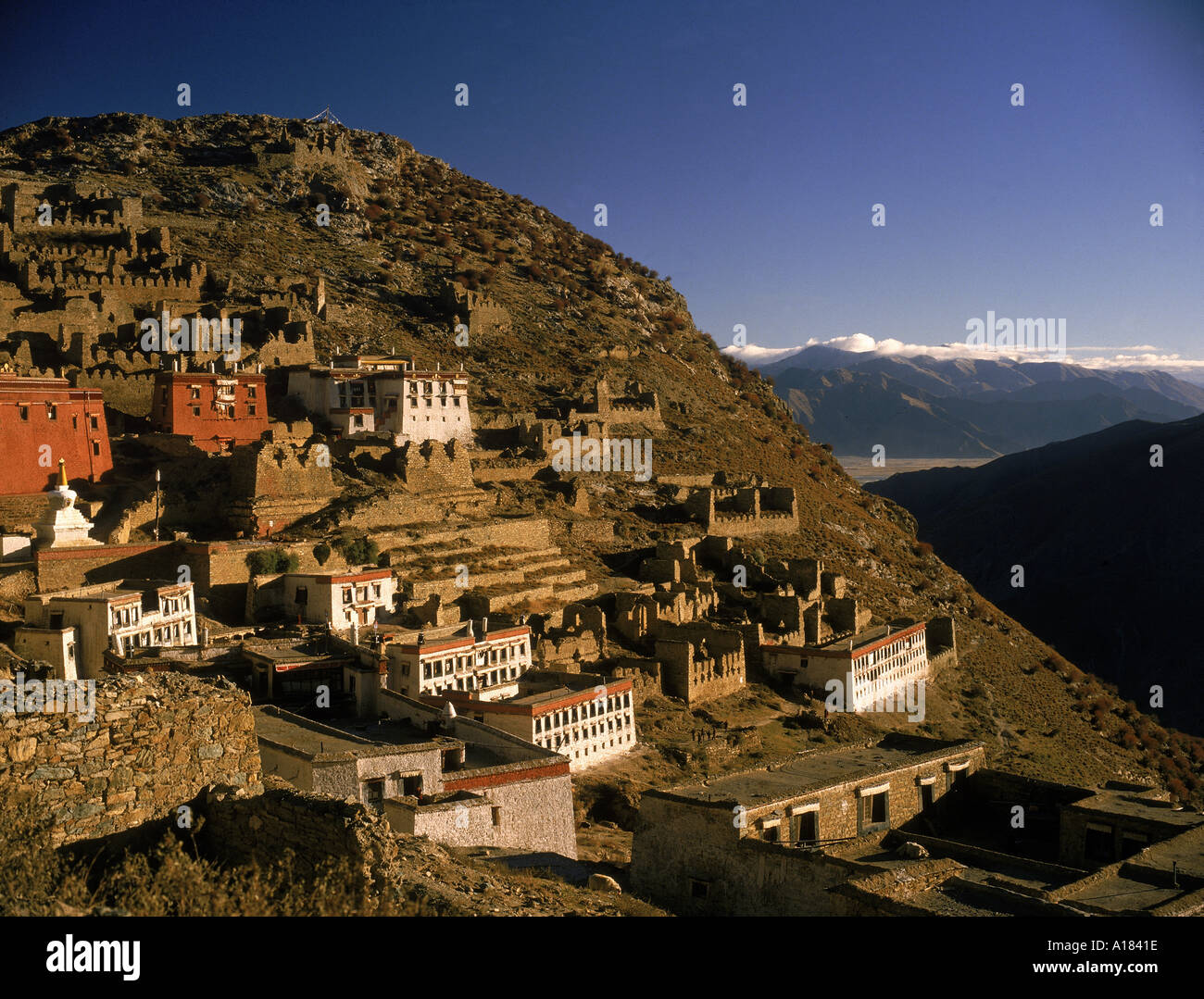 Luftaufnahme über das Ganden Kloster Tibet Asien N Blythe Stockfoto