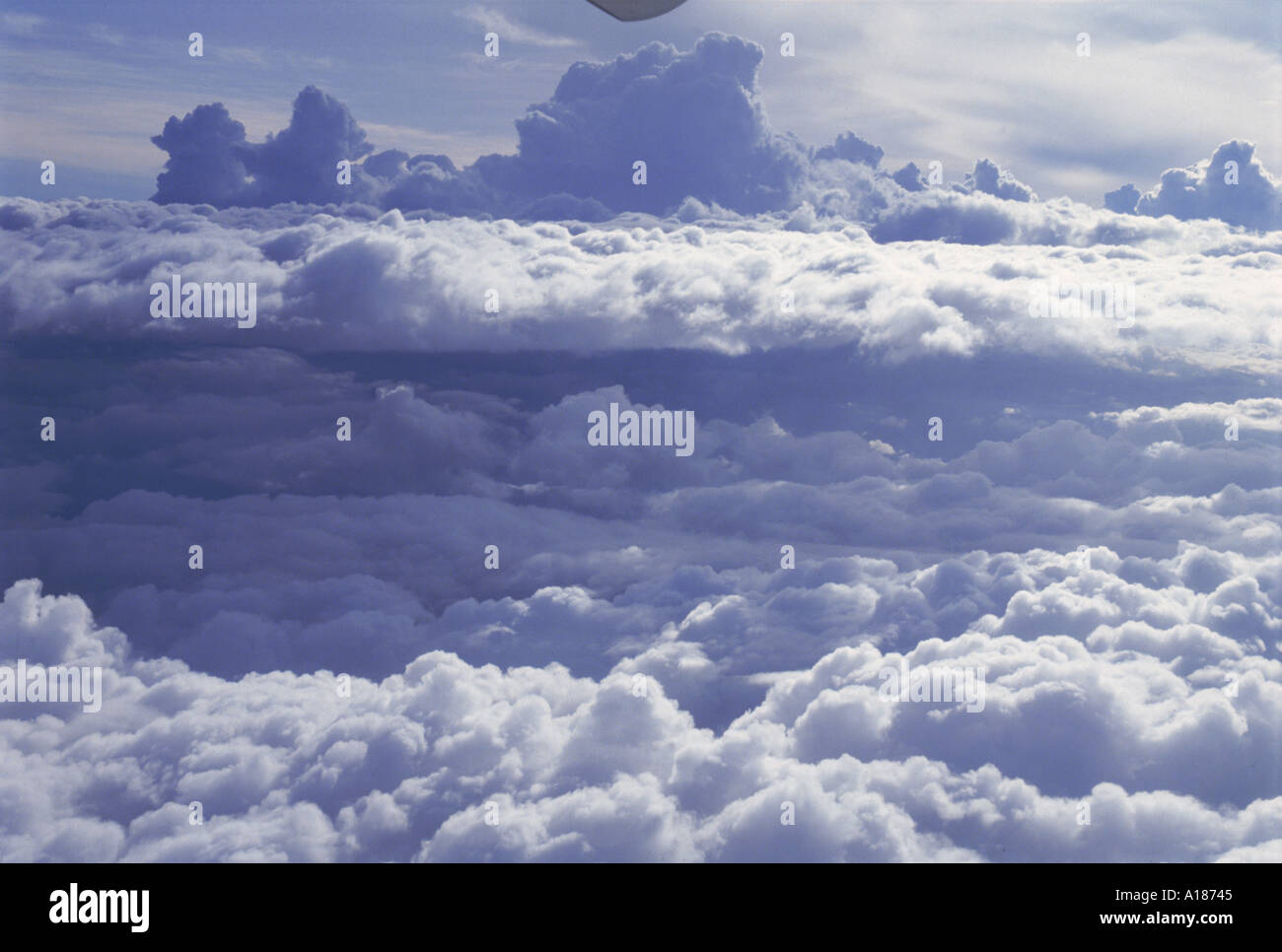 Luftbild der Banken geschwollene weißen Wolken gesehen aus der Luft R Harding Stockfoto