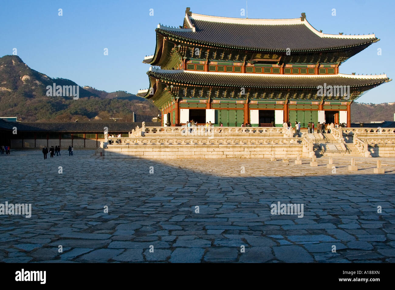 Geunjeongjeon Hof, Gyeongbokgung-Palast, Seoul, Korea Stockfoto