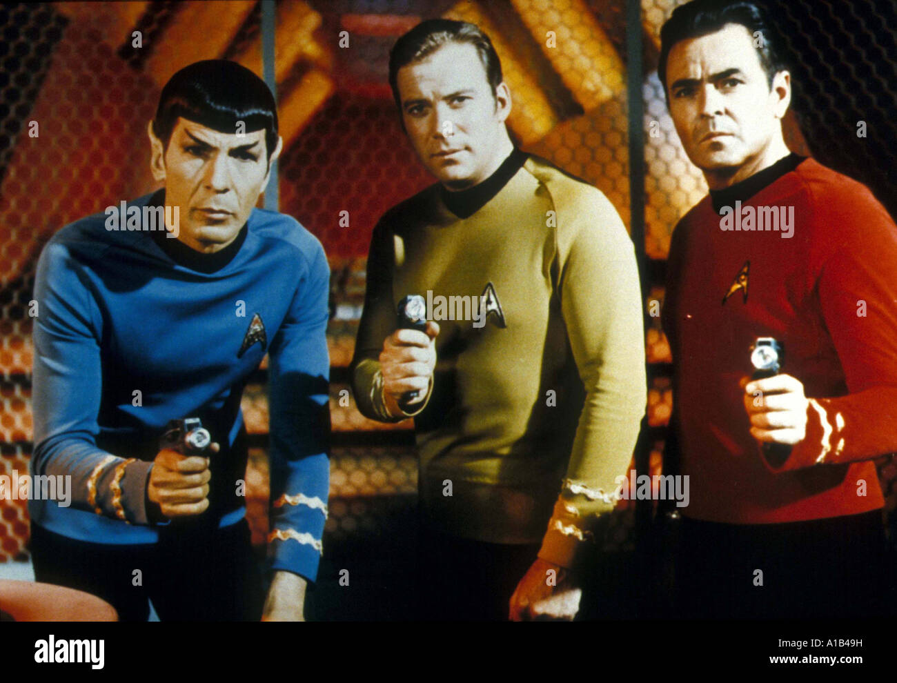 Star Trek Jahr 1966 1969 Direktor David Alexander Robert Butler William Shatner James T Kirk Spock Leonard Nimoy James Doohan Mo Stockfoto