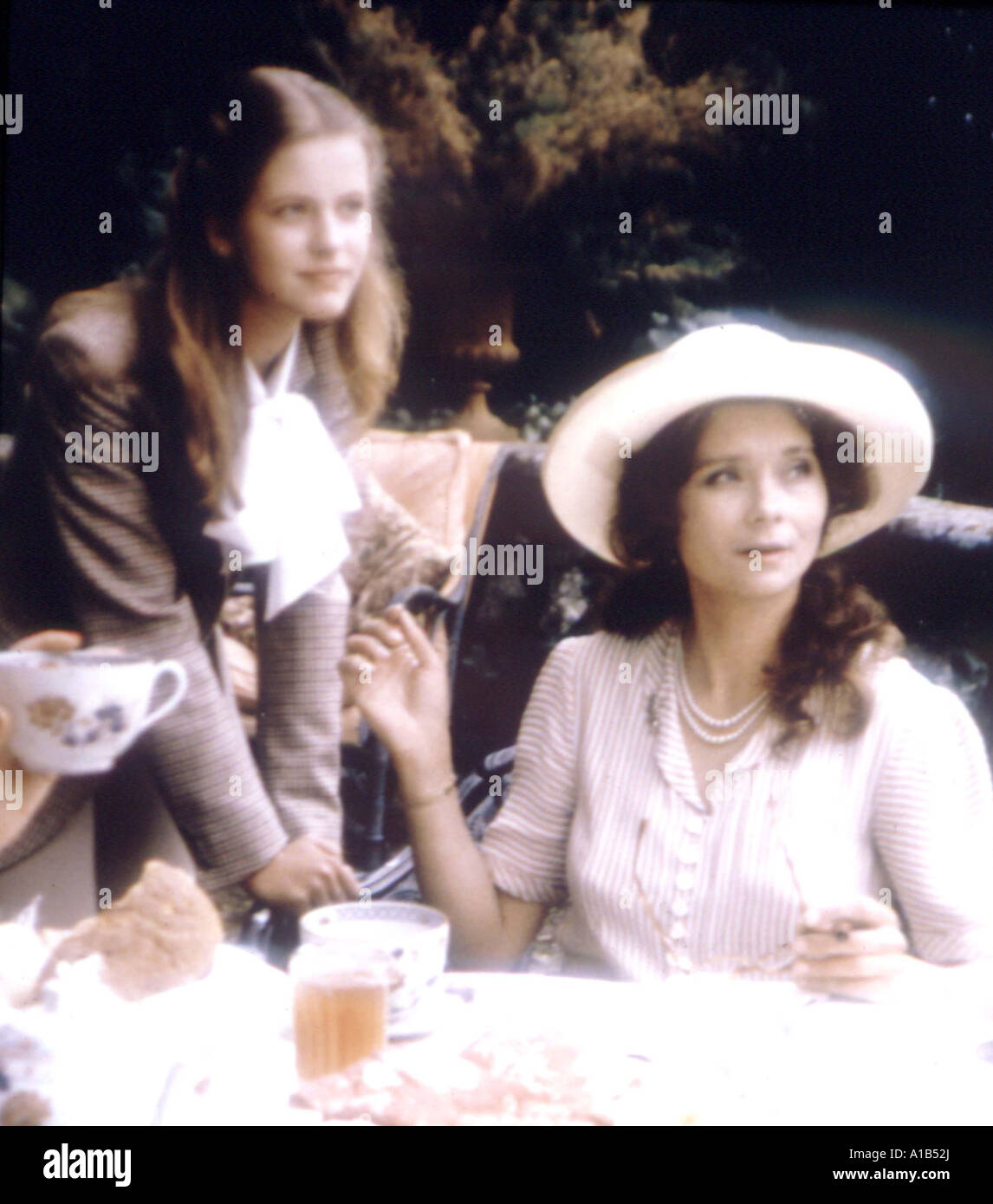 Tendres Cousines Stockfotos und bilder Kaufen Alamy