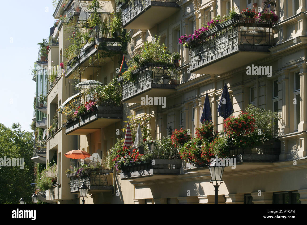 Balkone, Deutschland, Kreuzbergpass, Berlin Stockfoto