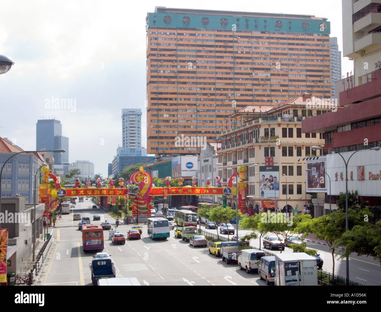 CHINATOWN POINT Gebäude und HERITAGE CENTRE Singapore Kreuzung Kreuzung Kreuzung obere überqueren Straße neue Brücke Straße Stockfoto