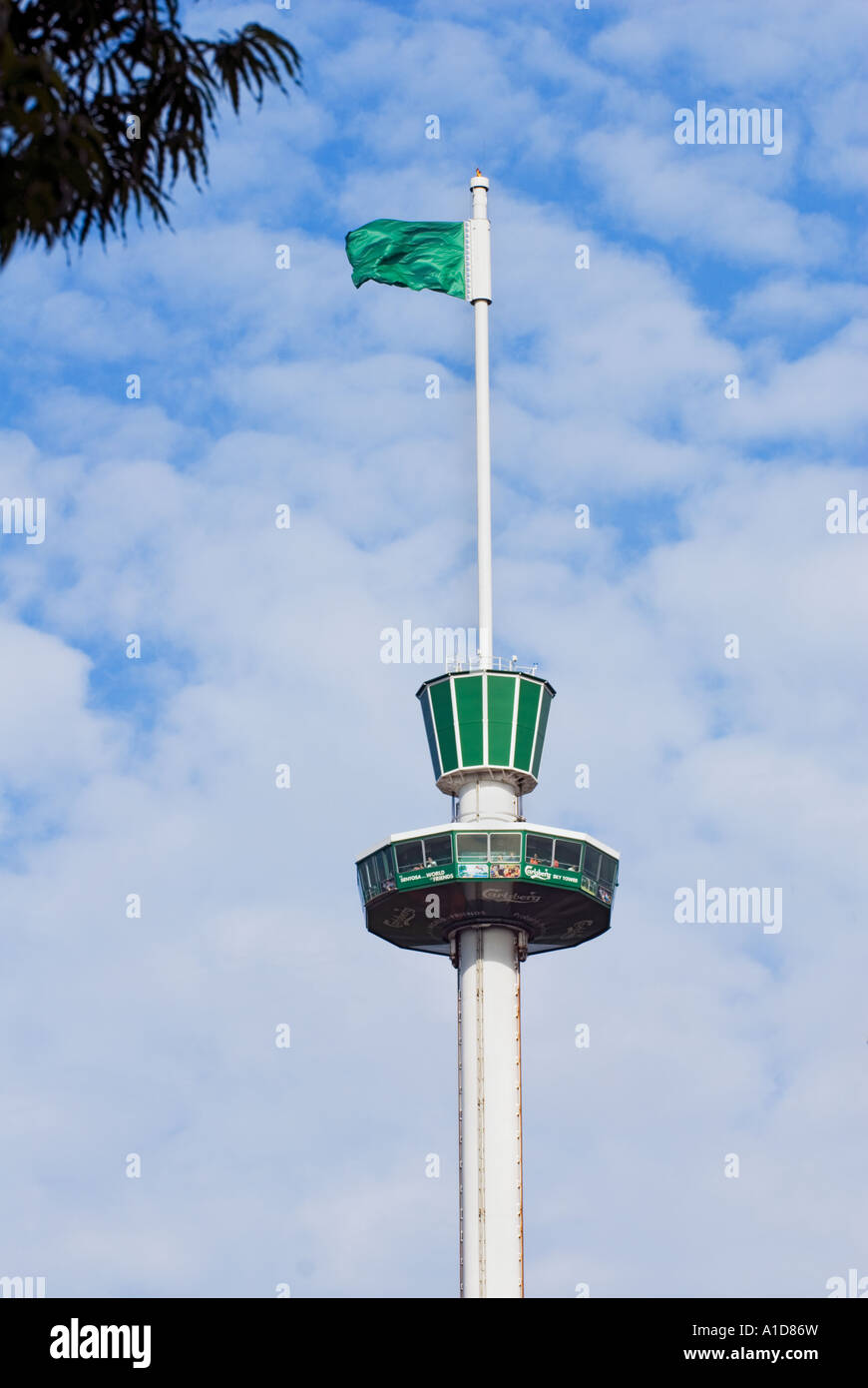 CARLSBERG SKY TOWER SENTOSA Island Resort Singapur Asien 135 m Asiens höchste Aussichtsturm Deck Luft Fahrt anzeigen Stockfoto