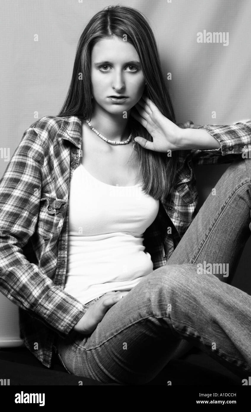 Deprimiert kaukasischen Teenager-Mädchen (14-16) Stockfoto