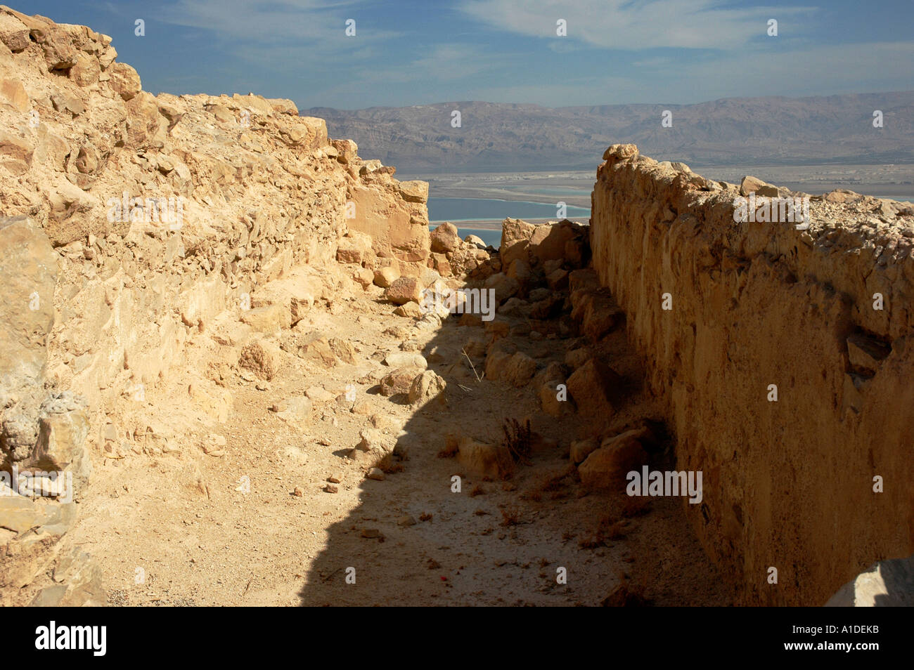 Die Festungen und Mauern um die Metzada-Festung Stockfoto