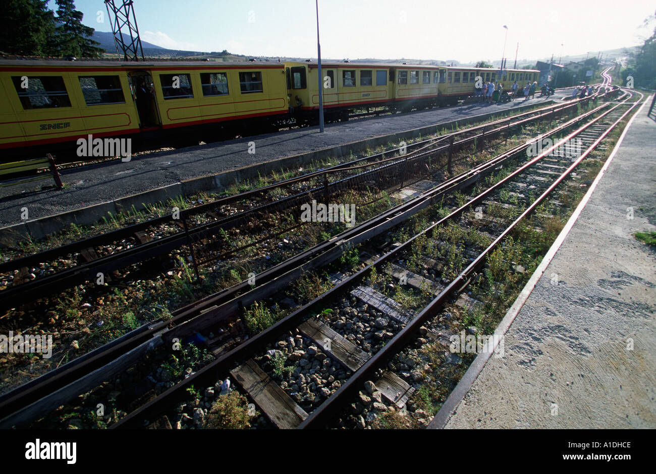 Le Train Jaune. Touristischen Zug in den französischen Pyrenäen Stockfoto