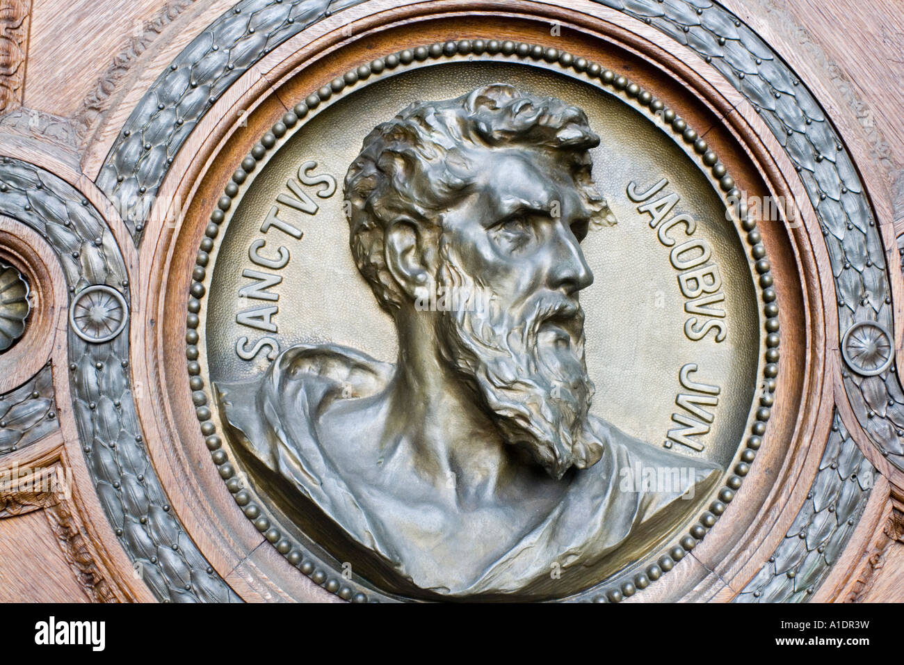 St. Jacob Detail von den Haupteingang des St.-Stephans Basilika In Budapest die Hauptstadt von Ungarn Stockfoto
