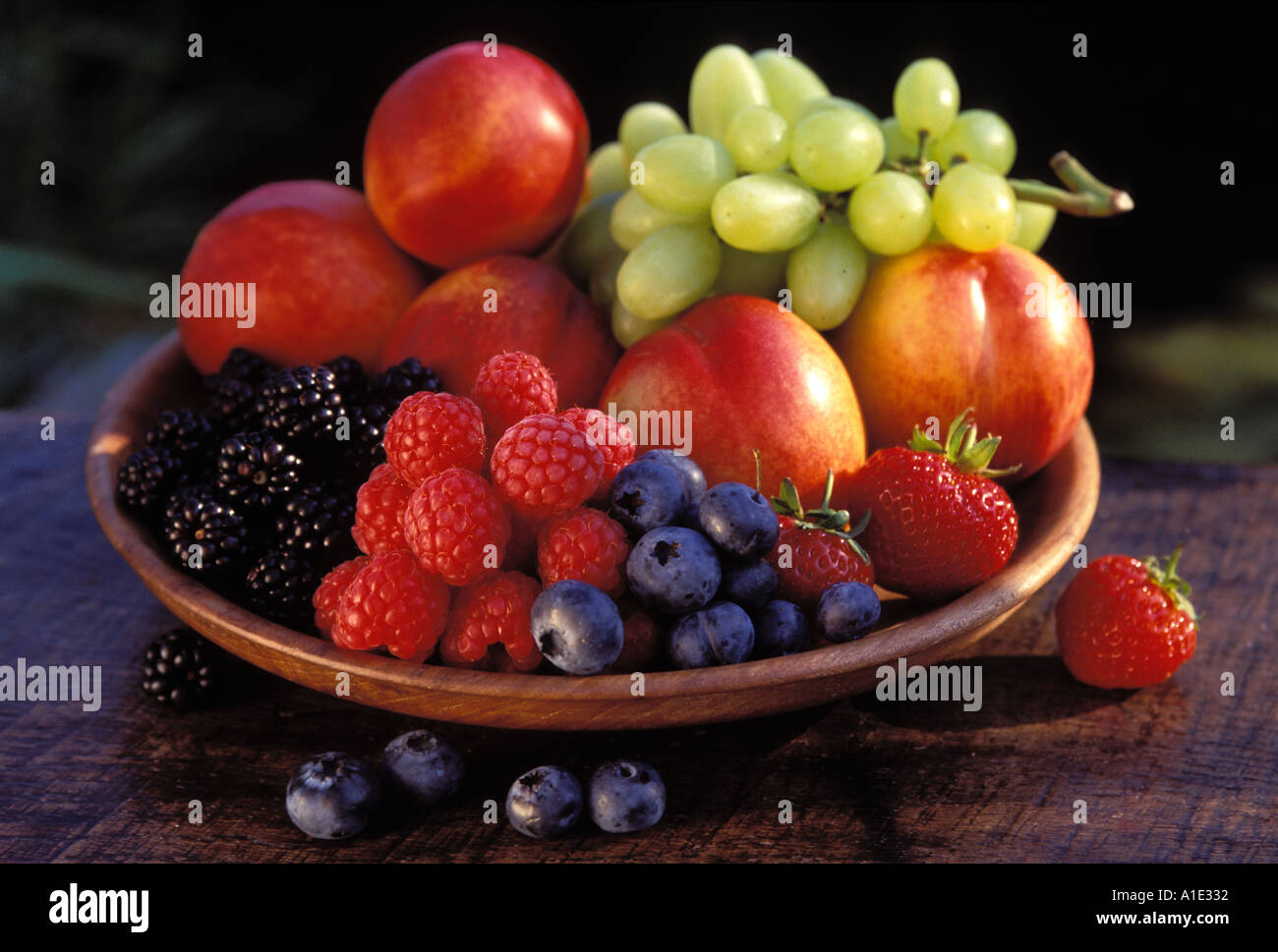Sommerfrüchte in Saison Stockfoto