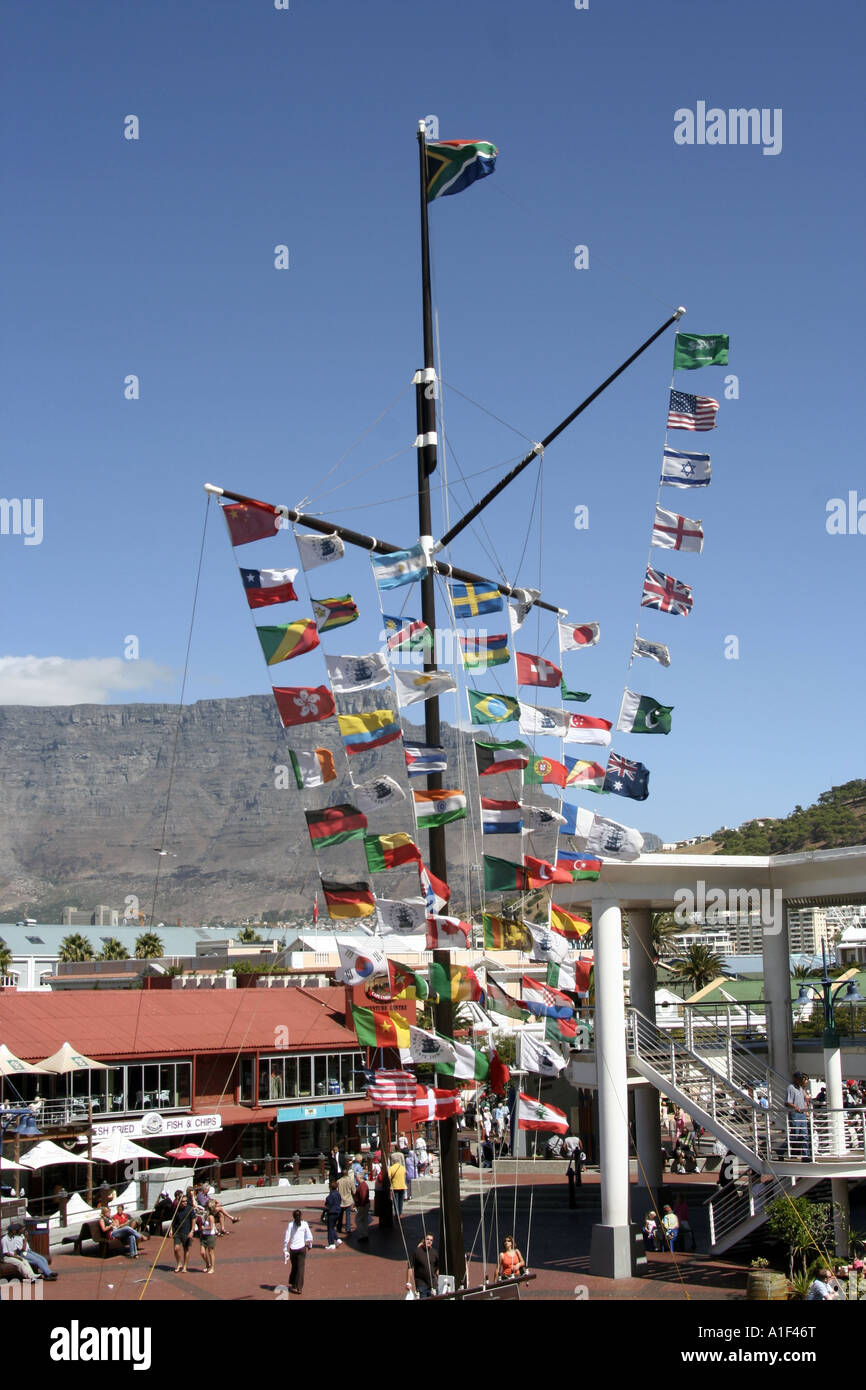 Flaggen der Welt, V & A Waterfront, Cape Town Stockfoto