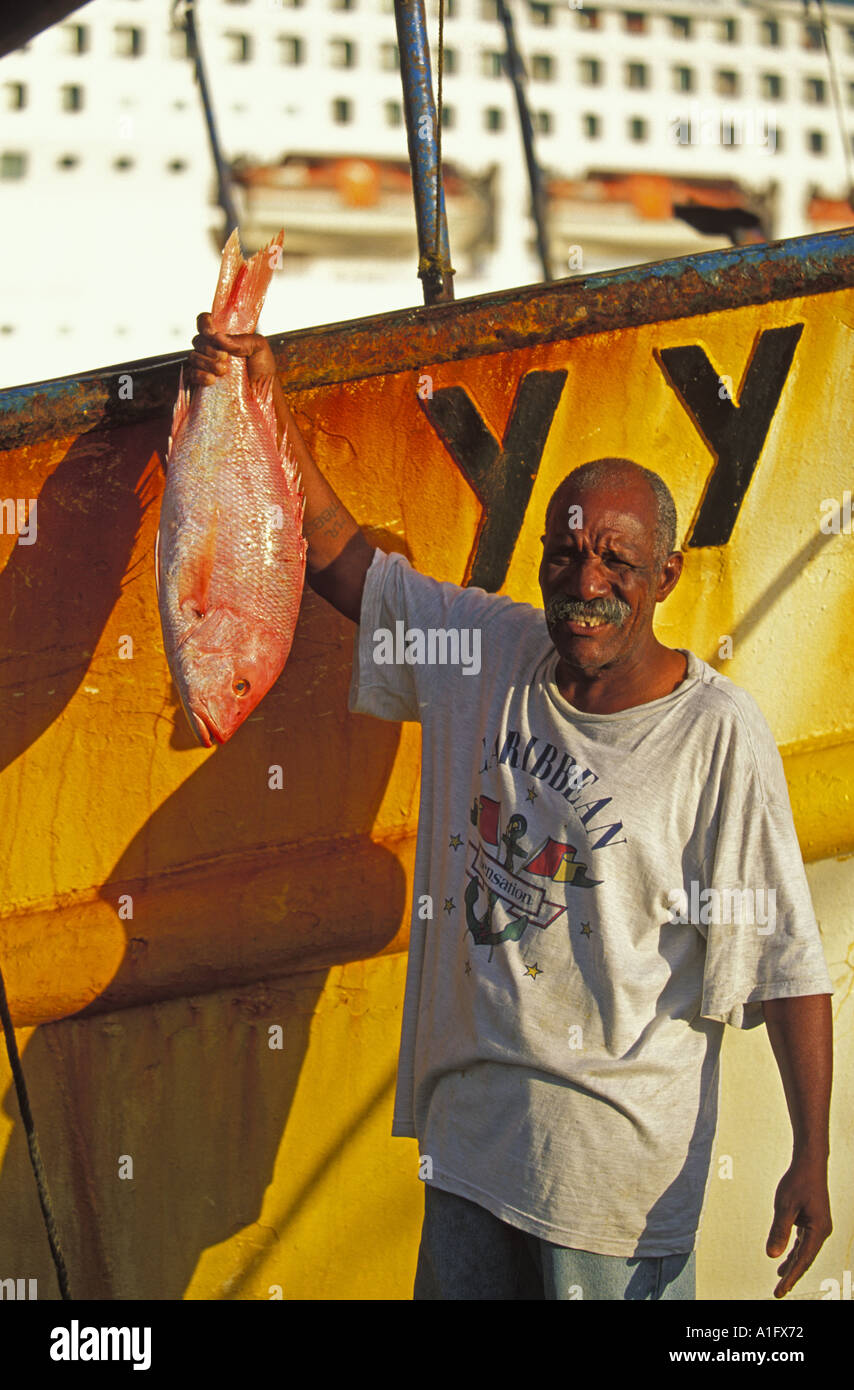 Curacao Karibik Kreuzfahrt Schiff Eingabe Hafen Willemstad Waterfront und Floating Market Stockfoto