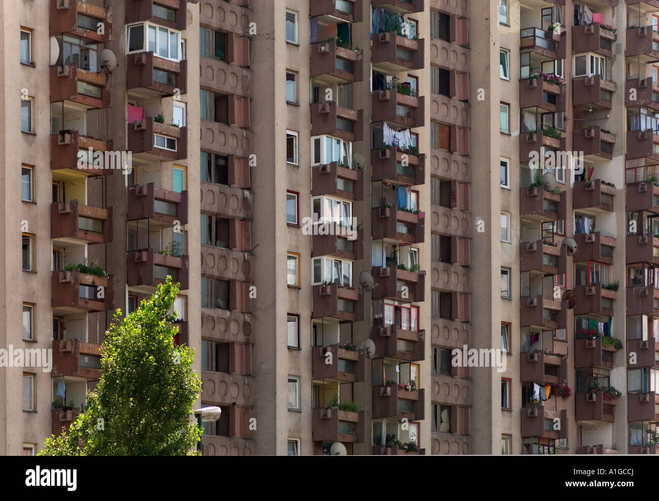 Krieg beschädigt Wohnung Blöcke in den Vororten von Sarajevo Bosnien und Herzegowina Stockfoto