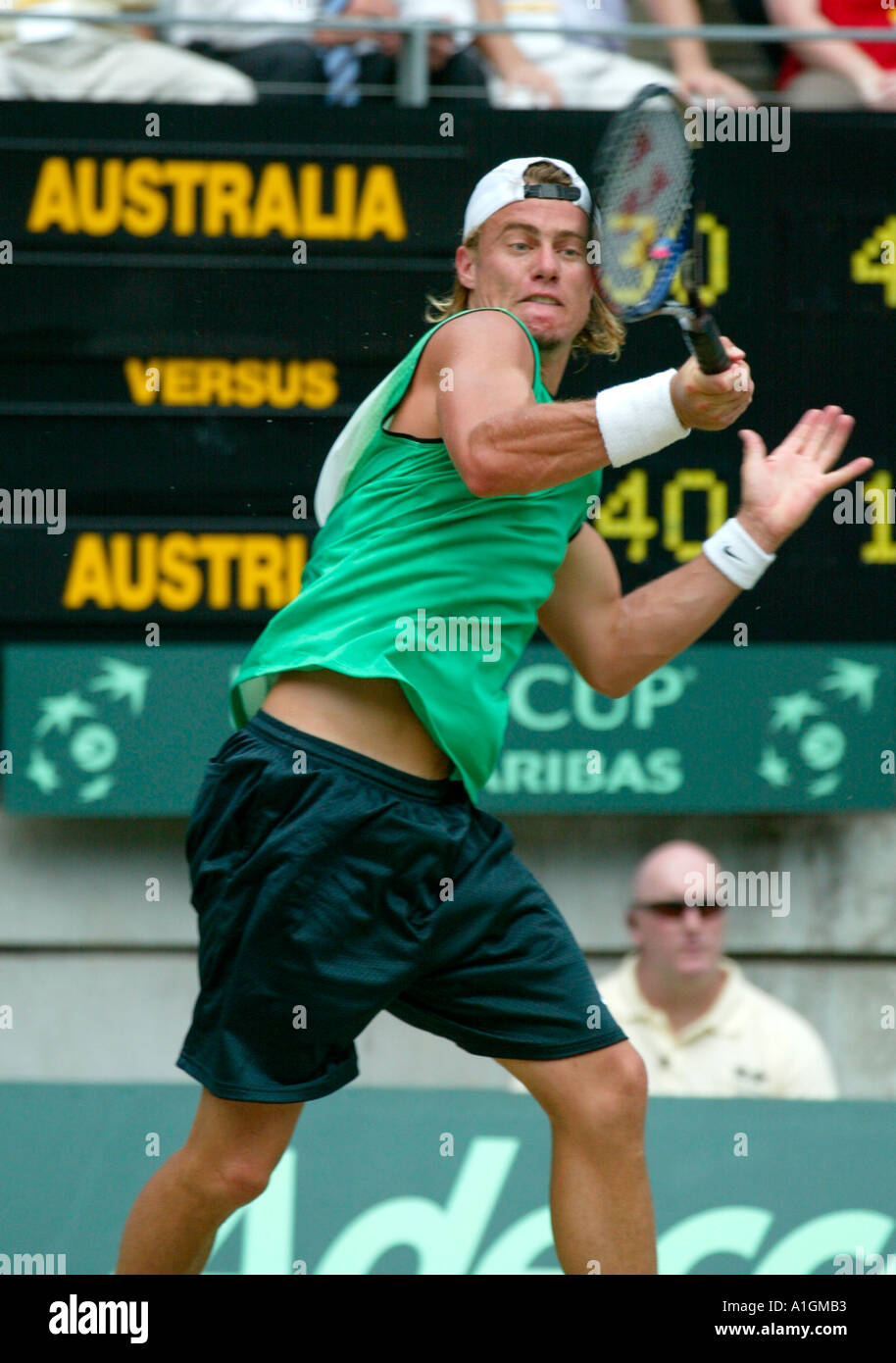 Lleyton Hewitt in Aktion gegen Jürgen Melzer Österreichs 2005 Davis Cup Tennis in Sydney Australien Stockfoto