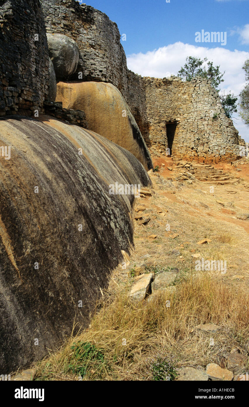 Gebäude am Great Zimbabwe war Bedeutung Haus von Rock in Shona die Stadt als religiöses Zentrum Simbabwe Afrika verwendet. Stockfoto