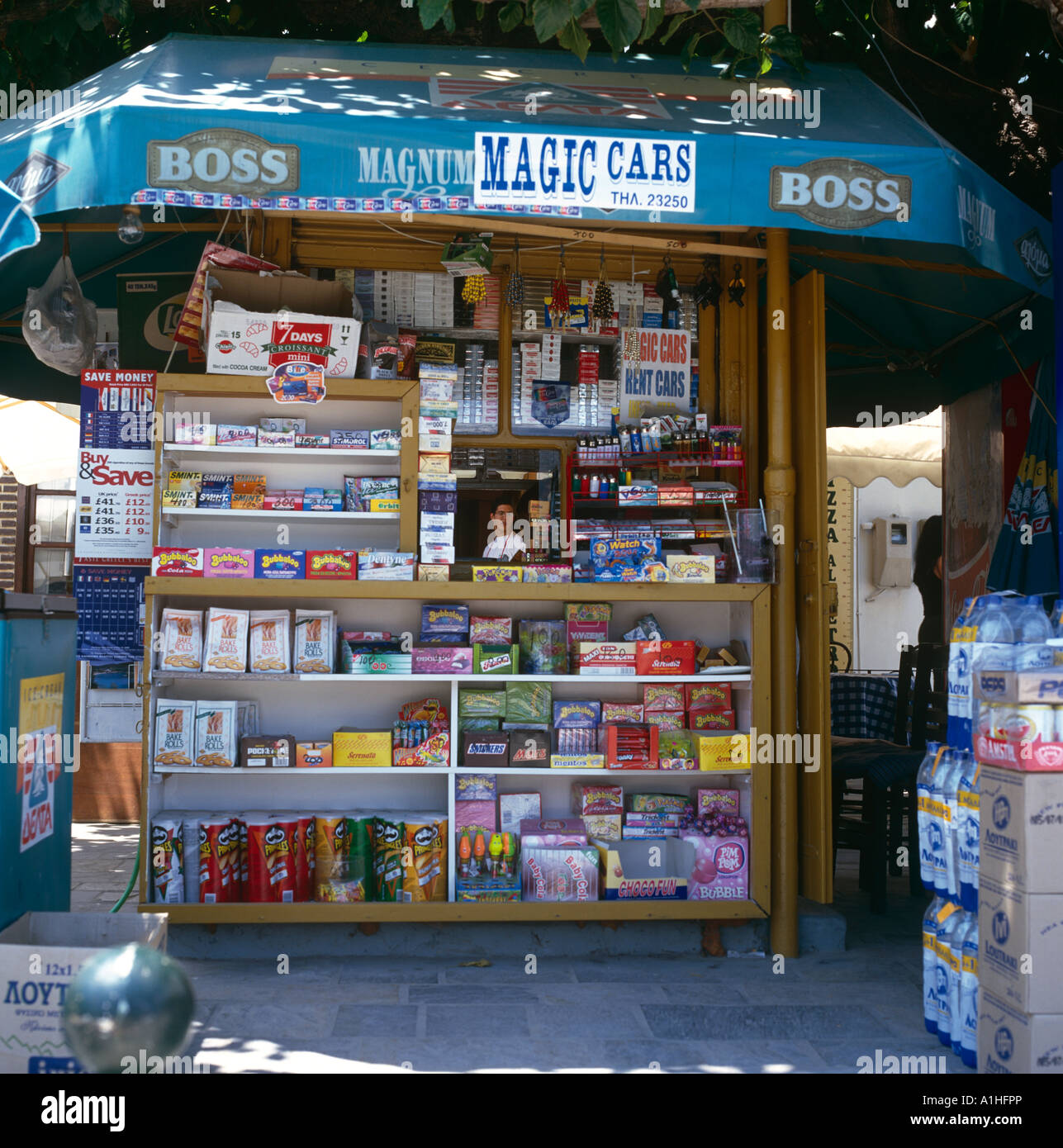 Tabak-Kiosk Skopelos Stadt Skopelos griechische Inseln Griechenland Hellas Stockfoto