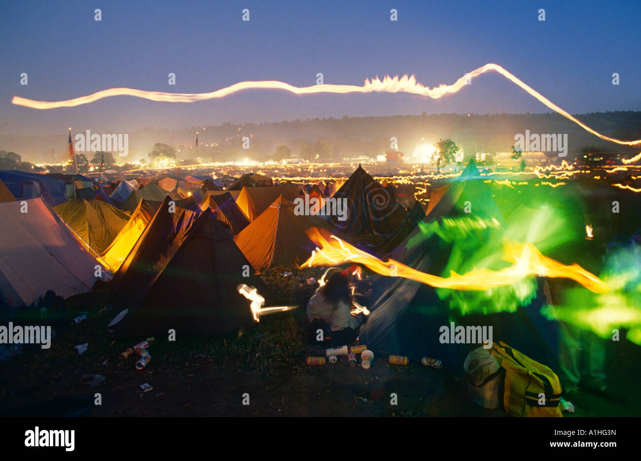 Campingplatz In den Abend Glastonbury Festival Pilton Somerset UK Stockfoto