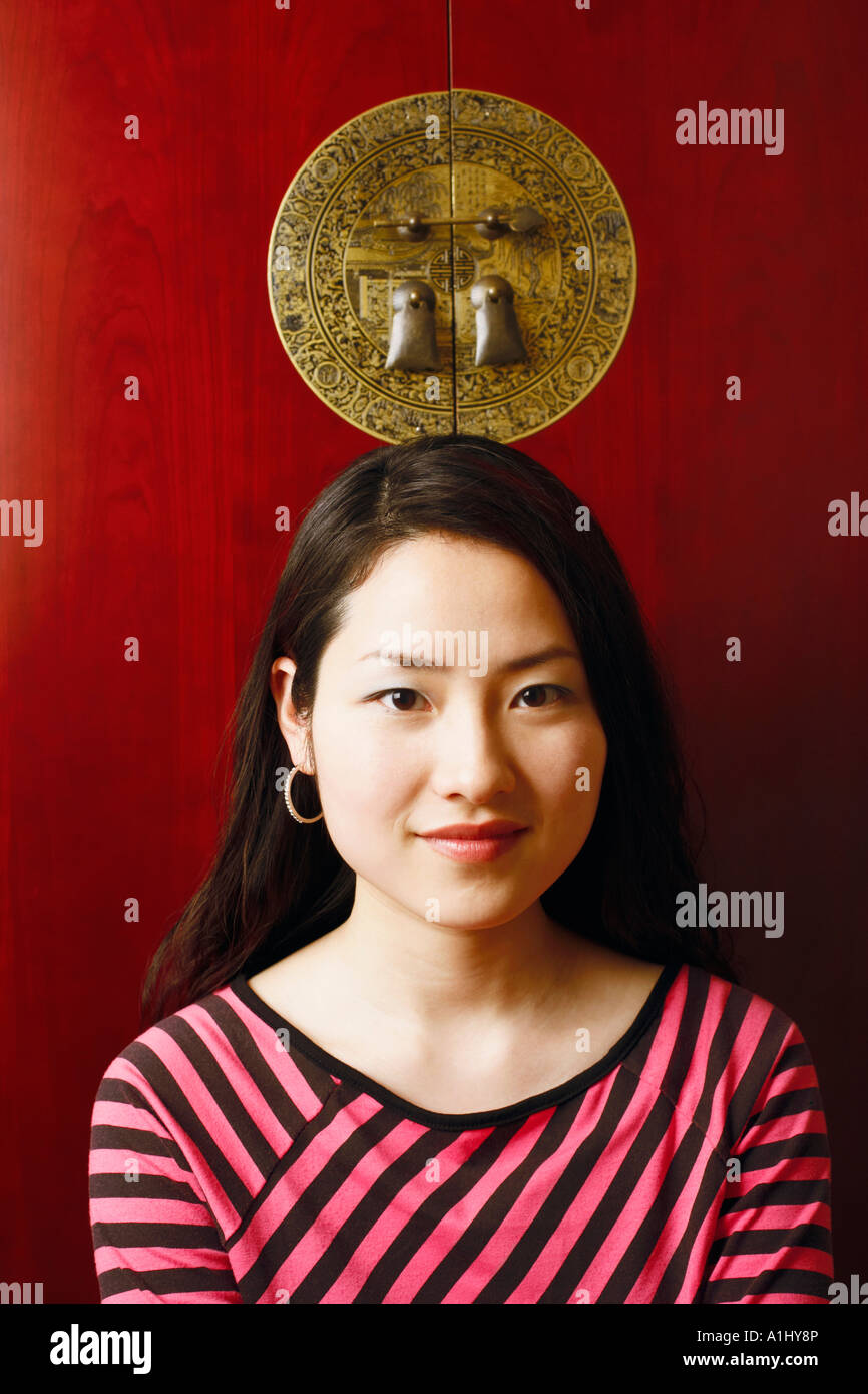 Porträt einer jungen Frau, Lächeln Stockfoto