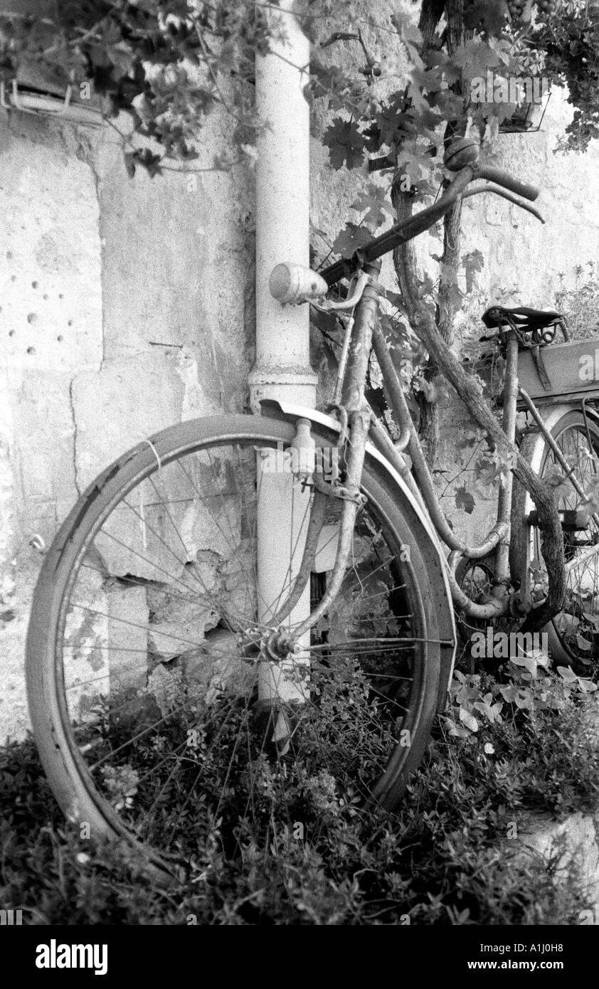 Altes Fahrrad Stockfoto