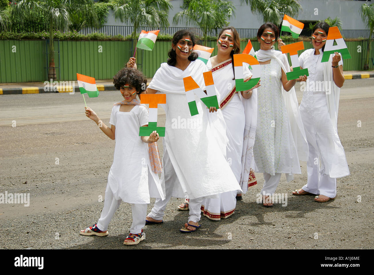 SSK76306 Feiern indischen Girls feiern indischen Unabhängigkeitstag Indien Stockfoto
