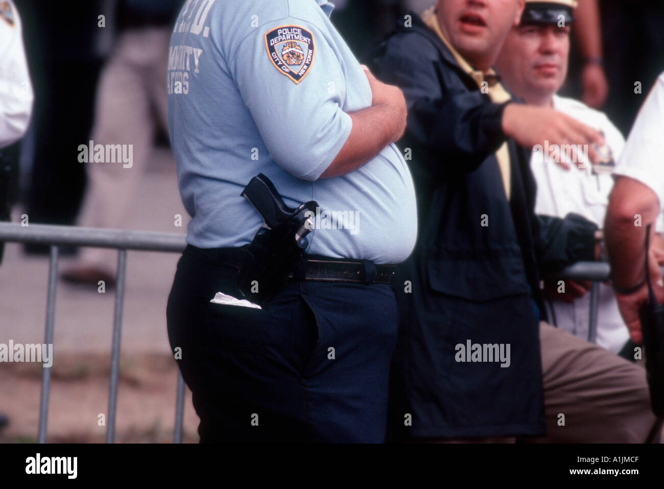 Fat police officer Fotos und Bildmaterial in hoher Auflösung Alamy