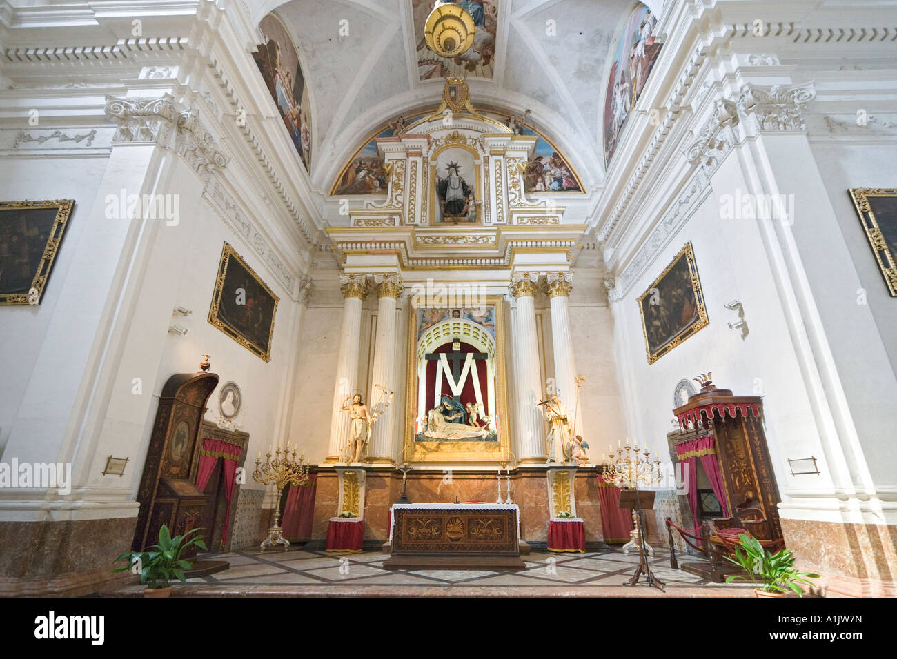 Innenraum der Kapelle, Real Cartuja (königliche Kartäuser-Kloster), Valldemossa, Westküste, Mallorca, Balearen, Spanien Stockfoto